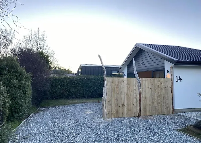 The Driftwood Den Apartment Wanaka